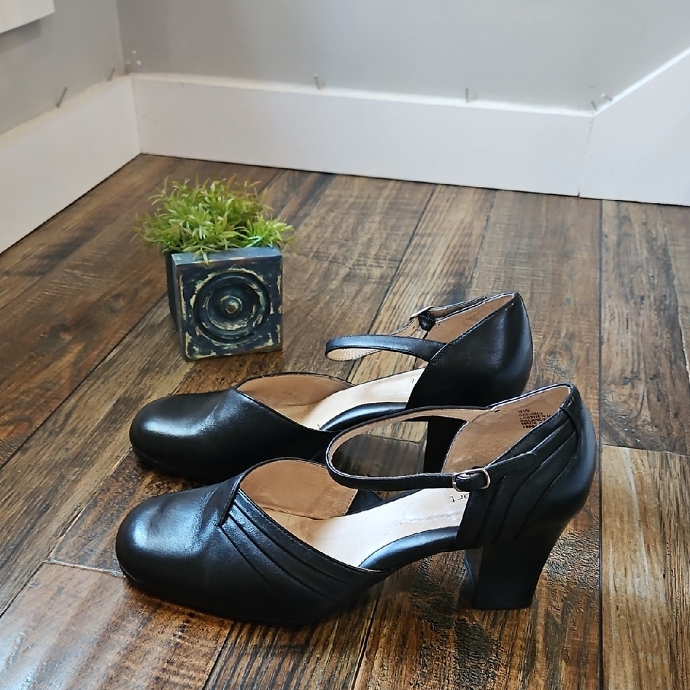 Strictly Comfort Black Leather Women's Chunky‎ Block Heels with Ankle Strap